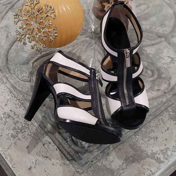 MICHAEL KORS STRAPPY HEELS
